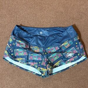 Feed me fight me women’s size medium shorts